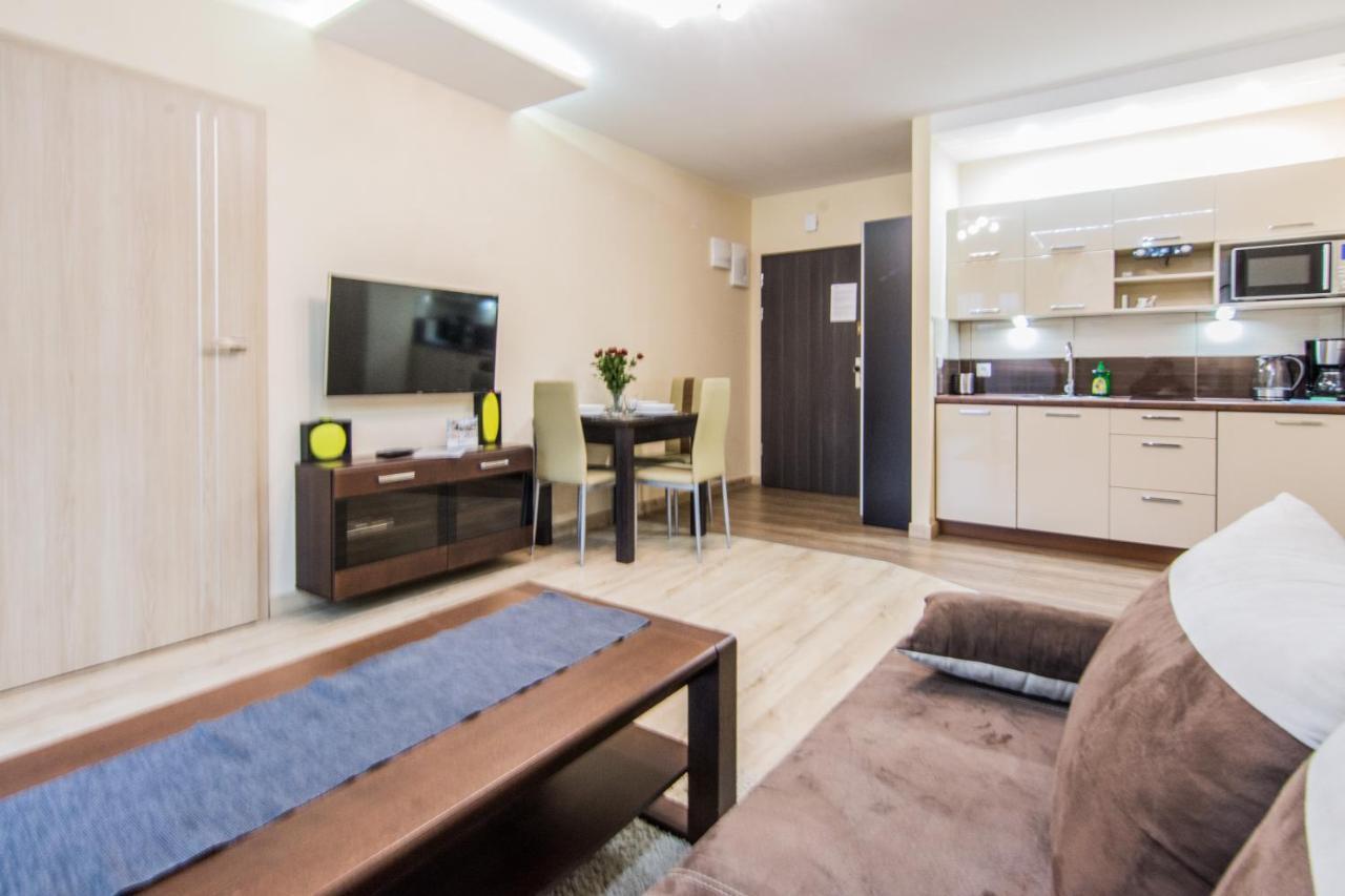 Apartamenty Izerskie - Ul. Cicha 13H-I Świeradów-Zdrój エクステリア 写真
