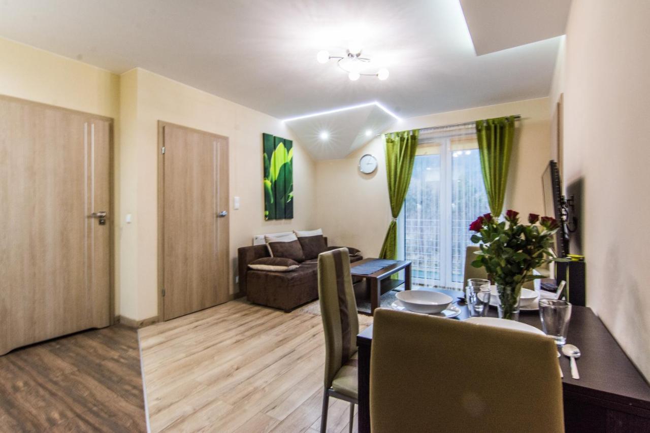 Apartamenty Izerskie - Ul. Cicha 13H-I Świeradów-Zdrój エクステリア 写真