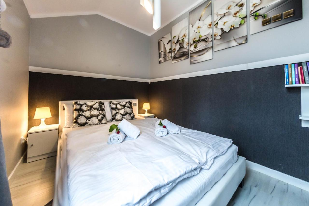 Apartamenty Izerskie - Ul. Cicha 13H-I Świeradów-Zdrój エクステリア 写真