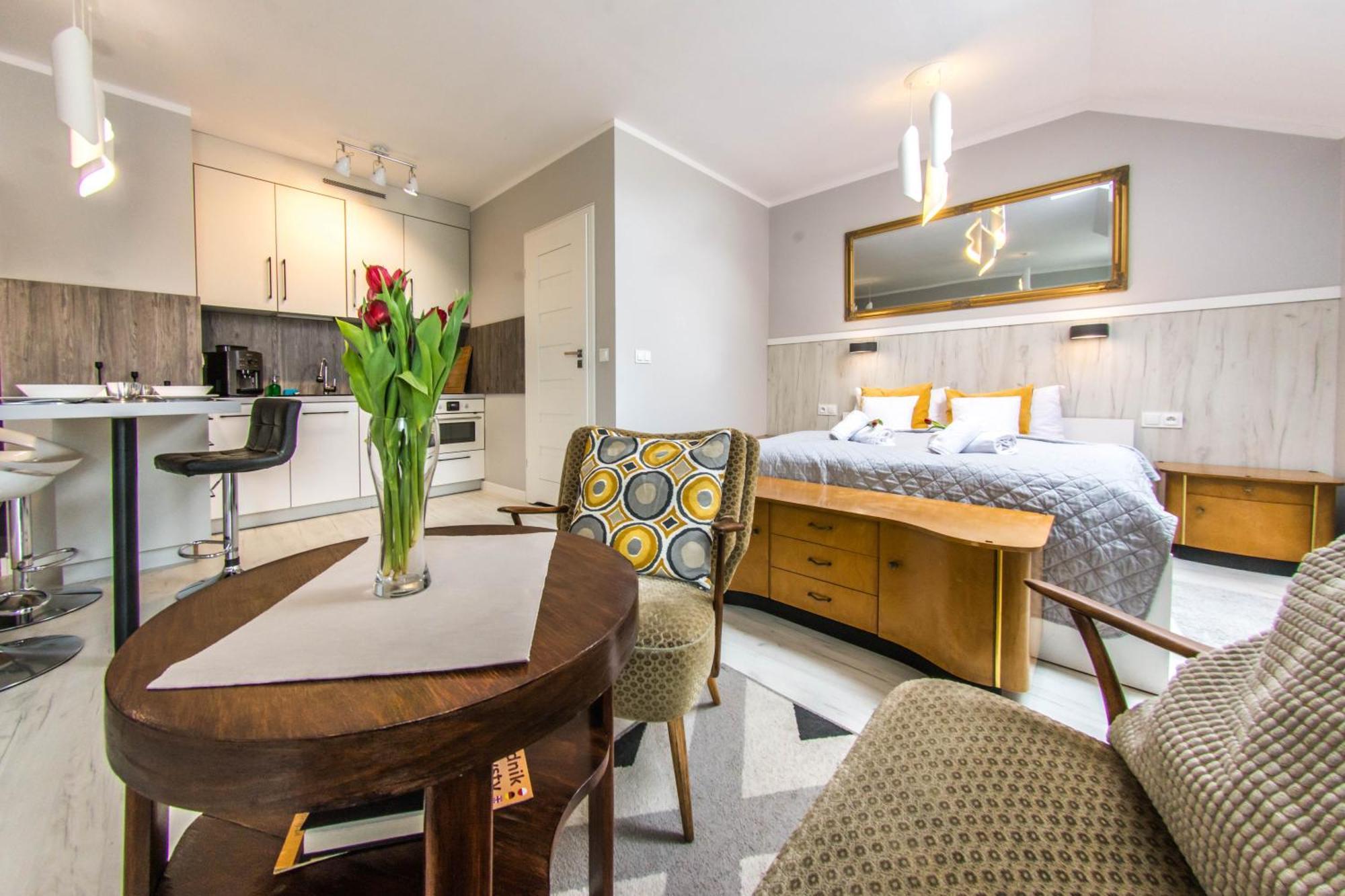 Apartamenty Izerskie - Ul. Cicha 13H-I Świeradów-Zdrój エクステリア 写真