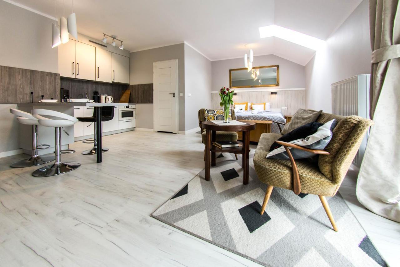 Apartamenty Izerskie - Ul. Cicha 13H-I Świeradów-Zdrój エクステリア 写真