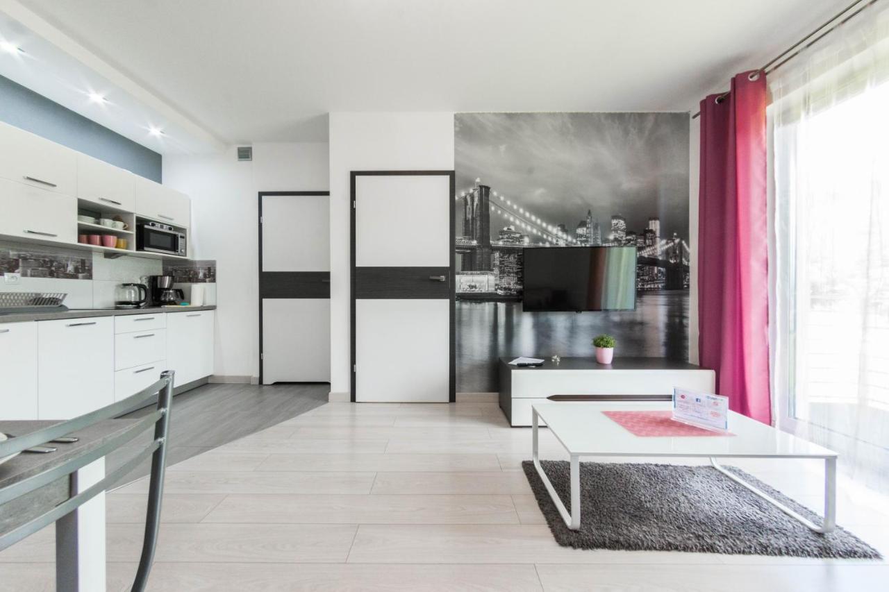Apartamenty Izerskie - Ul. Cicha 13H-I Świeradów-Zdrój エクステリア 写真